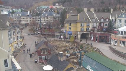 Tremblant: Place des Voyageurs (tremblant.ca)