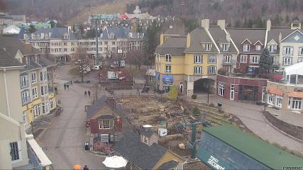 Tremblant: Place des Voyageurs (tremblant.ca)