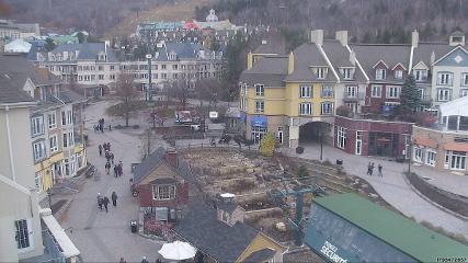 Tremblant: Place des Voyageurs (tremblant.ca)
