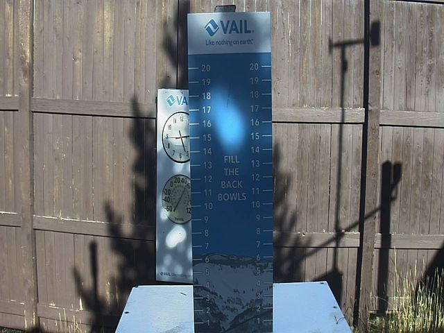 Webcam Vail: Mid-vail snow stake