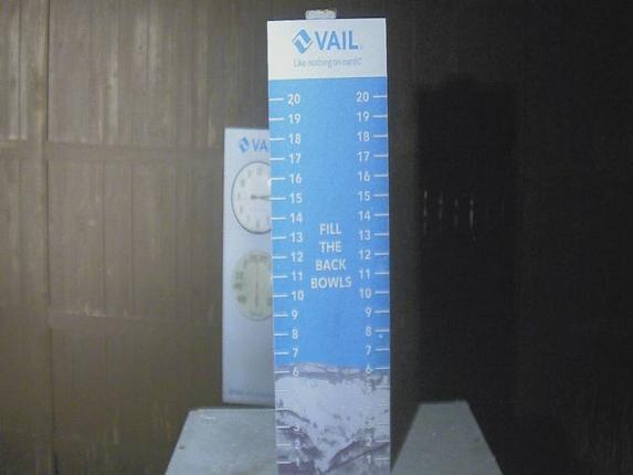 Webcam Vail: Mid-vail snow stake