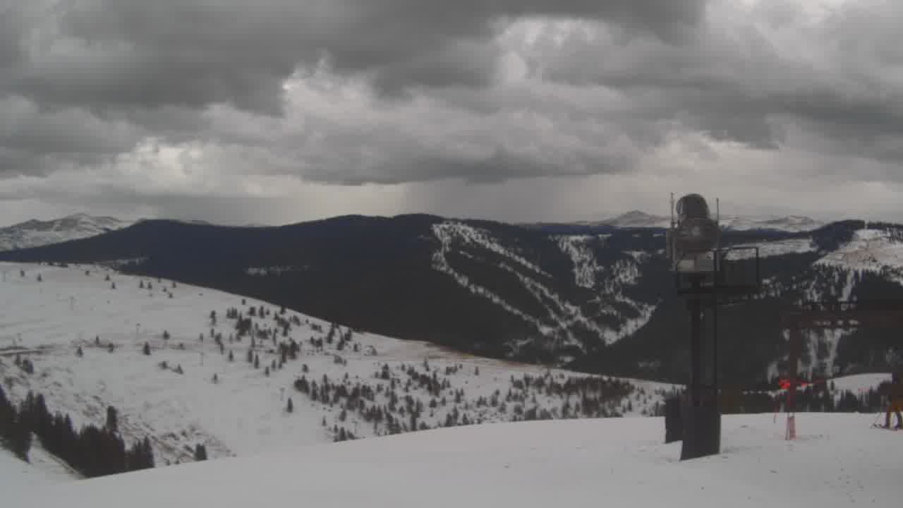 Webcam Vail: Sun Up Bowl Overlook