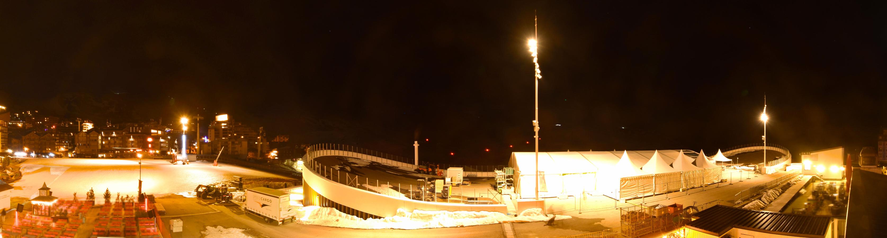 Webcam Val Thorens: Restaurant La Maison