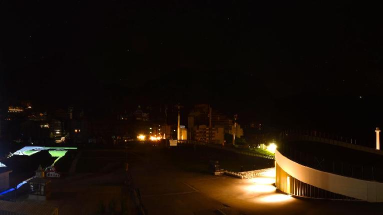 Webcam Val Thorens: Restaurant La Maison