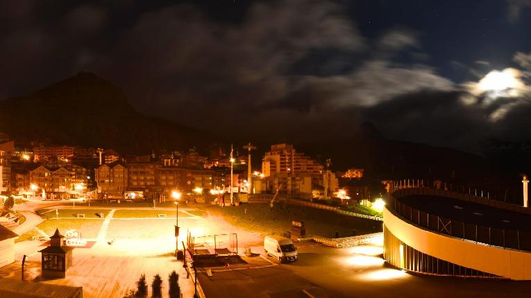 Webcam Val Thorens: Restaurant La Maison