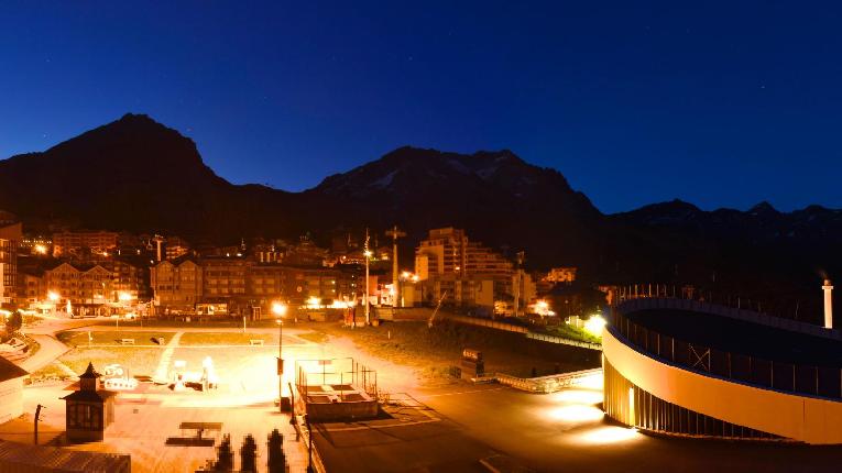 Webcam Val Thorens: Restaurant La Maison