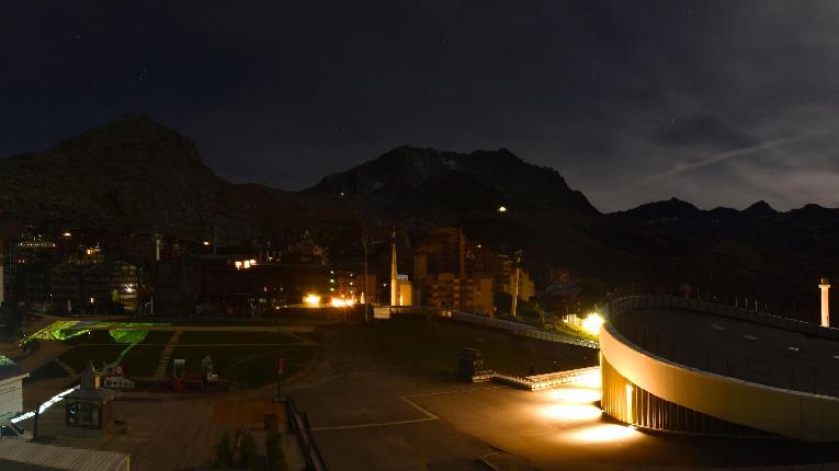 Webcam Val Thorens: Restaurant La Maison