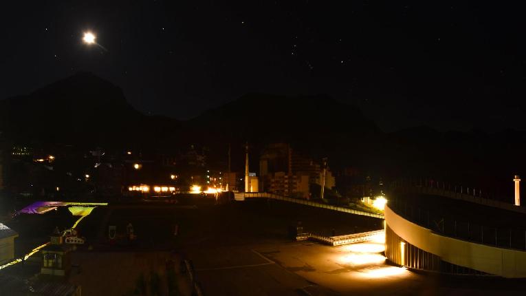 Webcam Val Thorens: Restaurant La Maison