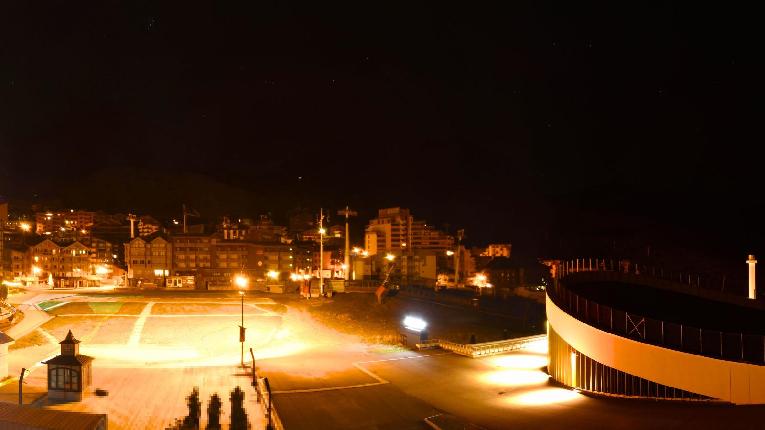 Webcam Val Thorens: Restaurant La Maison