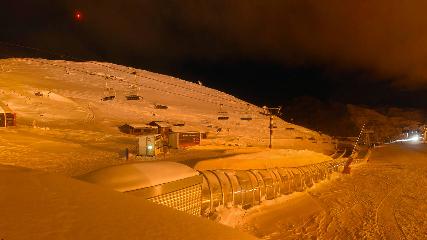 Val Thorens: Rond point des pistes (valthorens.com)