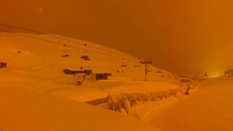 Webcam Val Thorens: Rond point des pistes