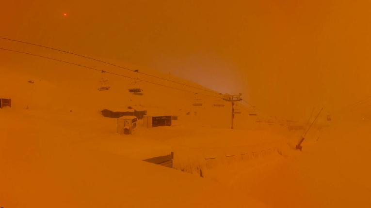 Webcam Val Thorens: Rond point des pistes