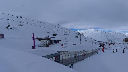 Val Thorens: Rond point des pistes (valthorens.com)