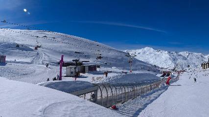 Val Thorens: Rond point des pistes (valthorens.com)