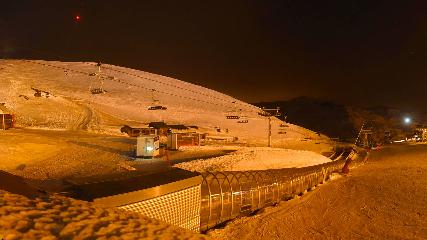 Val Thorens: Rond point des pistes (valthorens.com)