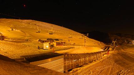 Val Thorens: Rond point des pistes (valthorens.com)