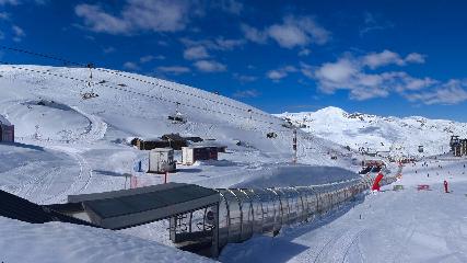 Val Thorens: Rond point des pistes (valthorens.com)