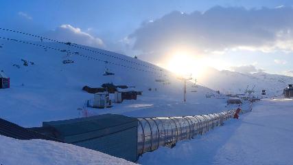 Val Thorens: Rond point des pistes (valthorens.com)