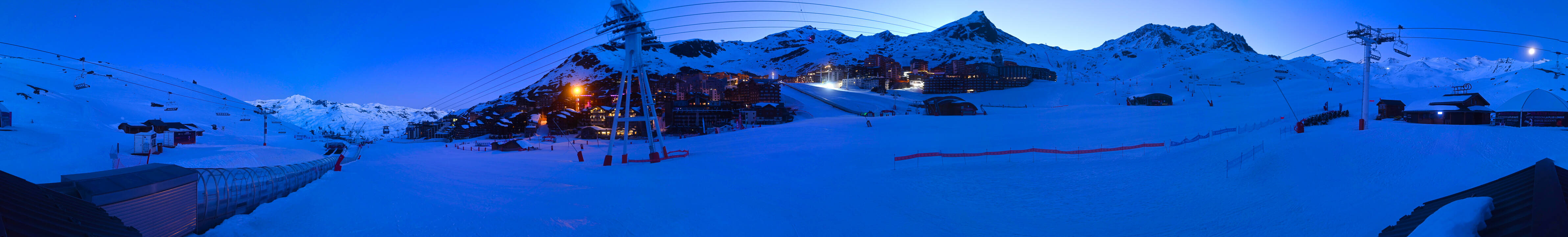 Webcam Val Thorens: Rond point des pistes