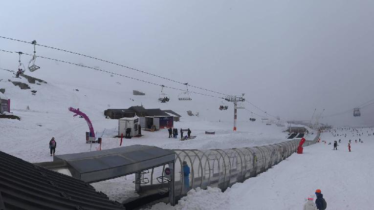 Webcam Val Thorens: Rond point des pistes