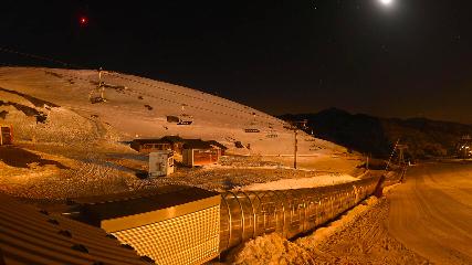 Val Thorens: Rond point des pistes (valthorens.com)