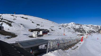 Val Thorens: Rond point des pistes (valthorens.com)