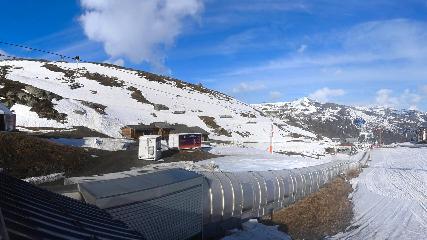 Val Thorens: Rond point des pistes (valthorens.com)