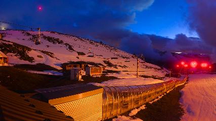 Val Thorens: Rond point des pistes (valthorens.com)