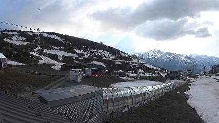 Val Thorens: Rond point des pistes (valthorens.com)