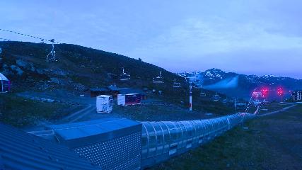 Val Thorens: Rond point des pistes (valthorens.com)