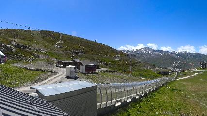 Val Thorens: Rond point des pistes (valthorens.com)