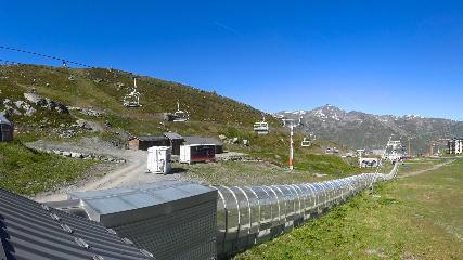 Val Thorens: Rond point des pistes (valthorens.com)