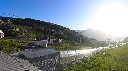 Val Thorens: Rond point des pistes (valthorens.com)