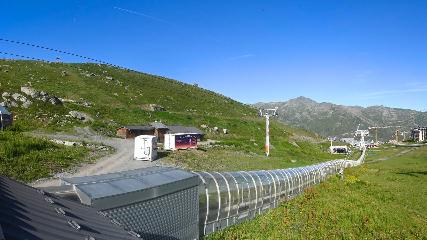 Val Thorens: Rond point des pistes (valthorens.com)