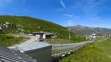 Val Thorens: Rond point des pistes (valthorens.com)