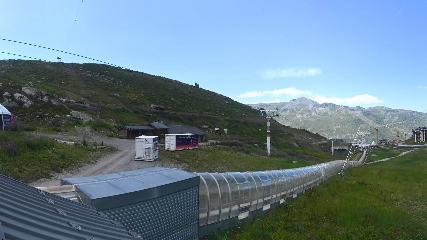 Val Thorens: Rond point des pistes (valthorens.com)