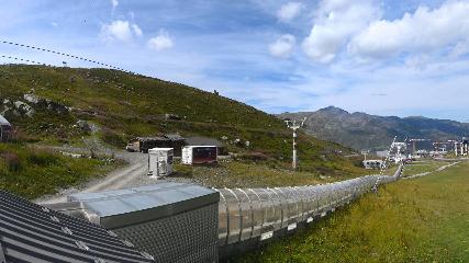 Val Thorens: Rond point des pistes (valthorens.com)