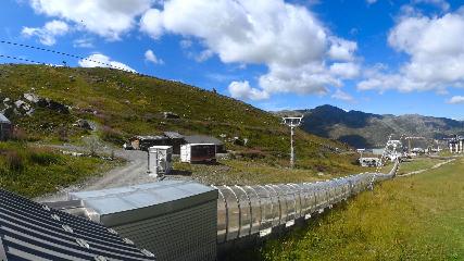Val Thorens: Rond point des pistes (valthorens.com)