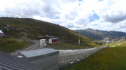 Val Thorens: Rond point des pistes (valthorens.com)