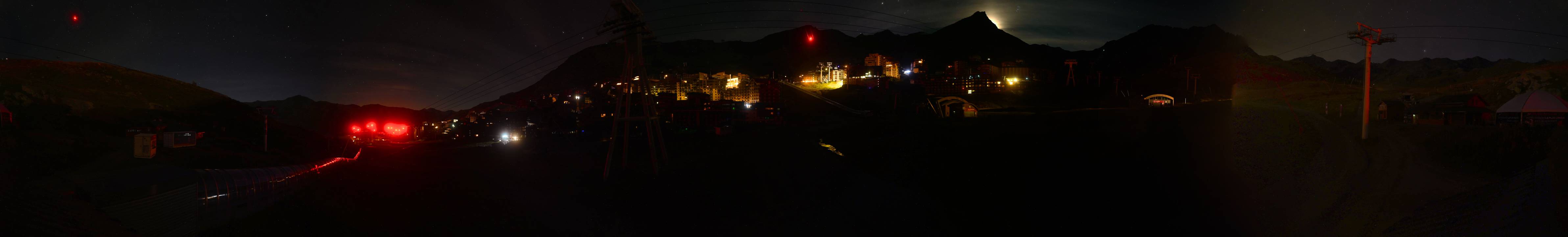 Webcam Val Thorens: Rond point des pistes
