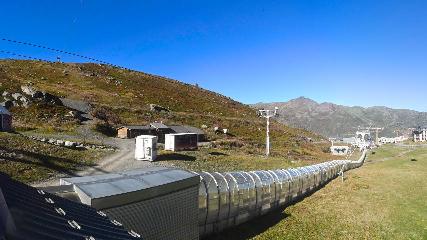 Val Thorens: Rond point des pistes (valthorens.com)