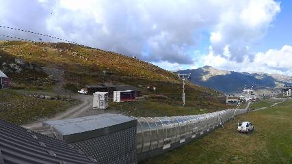 Val Thorens: Rond point des pistes (valthorens.com)