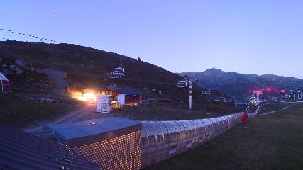 Val Thorens: Rond point des pistes (valthorens.com)