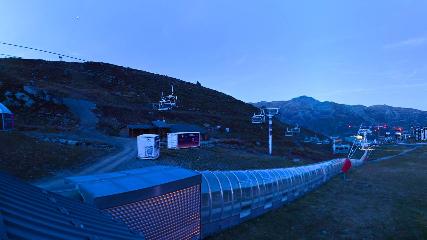 Val Thorens: Rond point des pistes (valthorens.com)