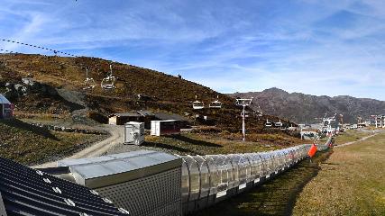 Val Thorens: Rond point des pistes (valthorens.com)