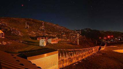 Val Thorens: Rond point des pistes (valthorens.com)