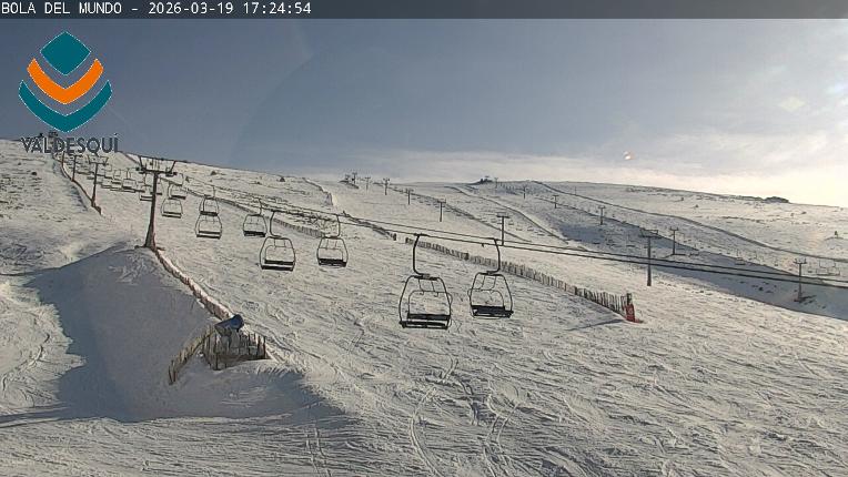 Webcam Valdesquí: Bola del mundo