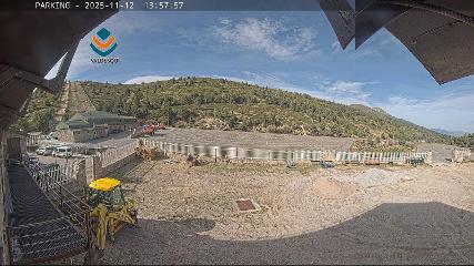 Valdesquí: Parking (Valdesqui.es)