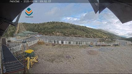 Valdesquí: Parking (Valdesqui.es)