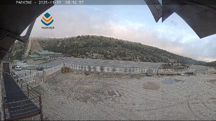 Valdesquí: Parking (Valdesqui.es)